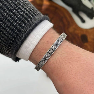 Mens Spiral Cuff Ethnic Pattern Bangle