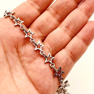 Tiny Star Necklace